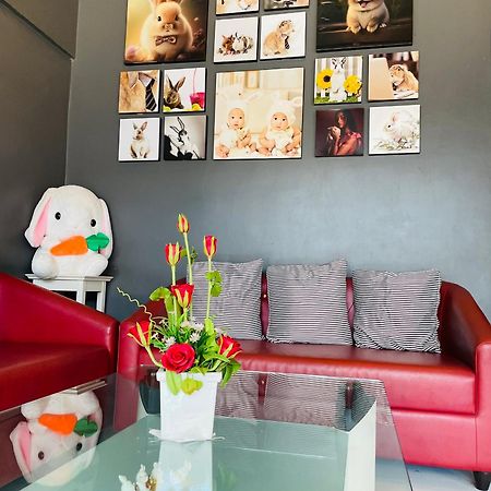 Rabbitel Phuketホステル エクステリア 写真